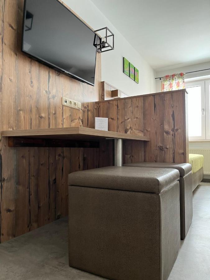 Hofmann'S Apartements & Ferienwohnungen 오베르다슈스테튼 외부 사진